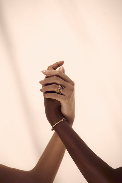 IMPERFECT BANGLE WITH DIAMOND